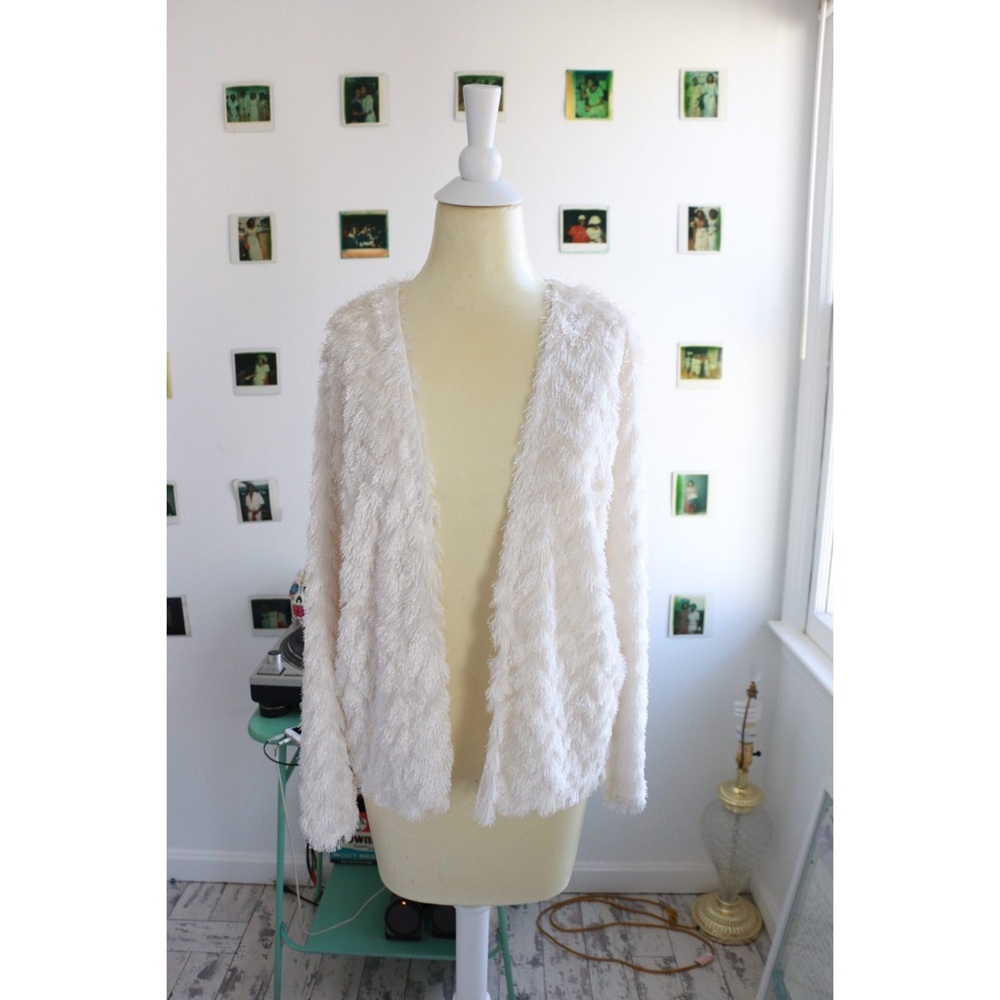🎉SOLD🎉Fringed Jacket Vest - Picture 2 of 4