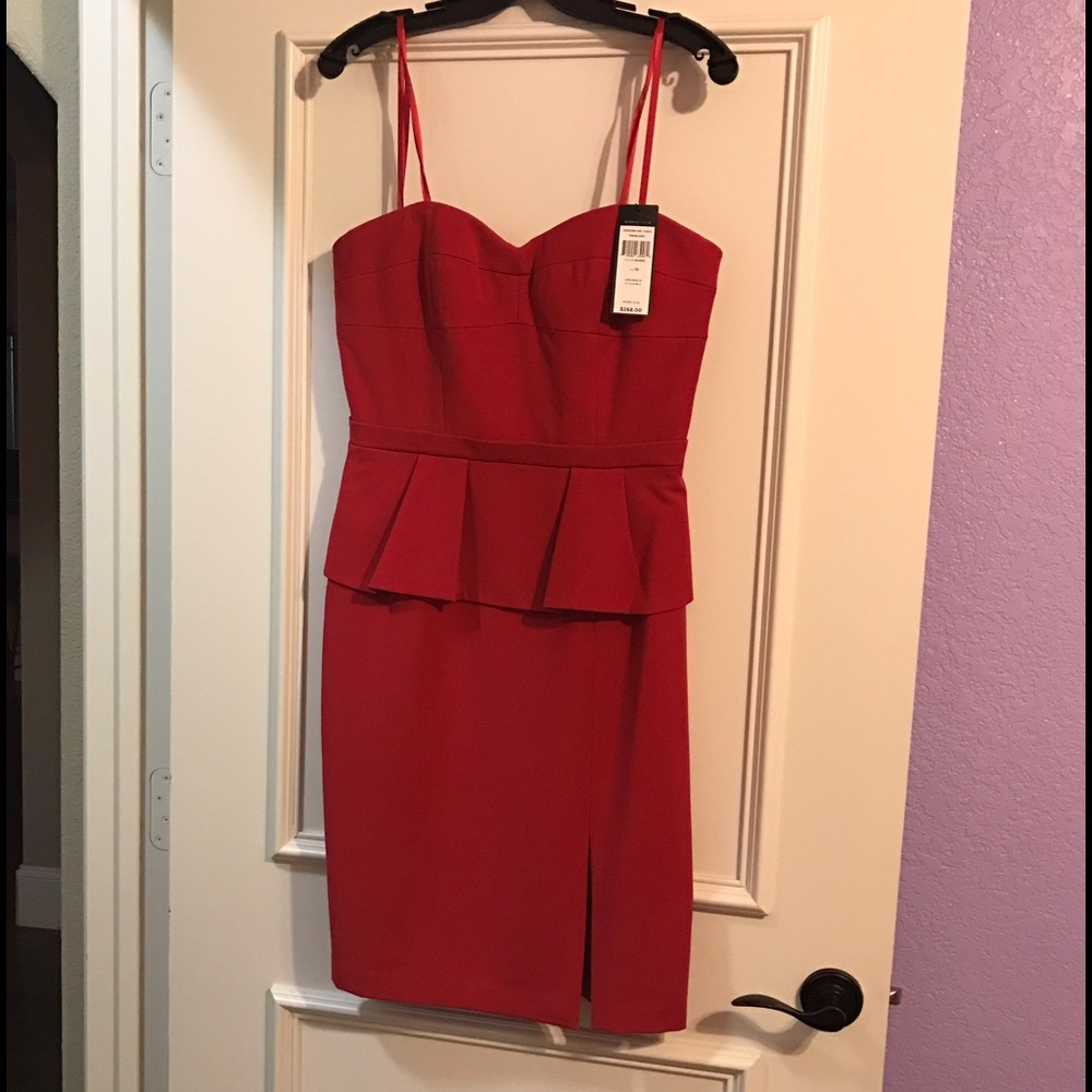 BCBGMAXAZRIA Red strapless dress