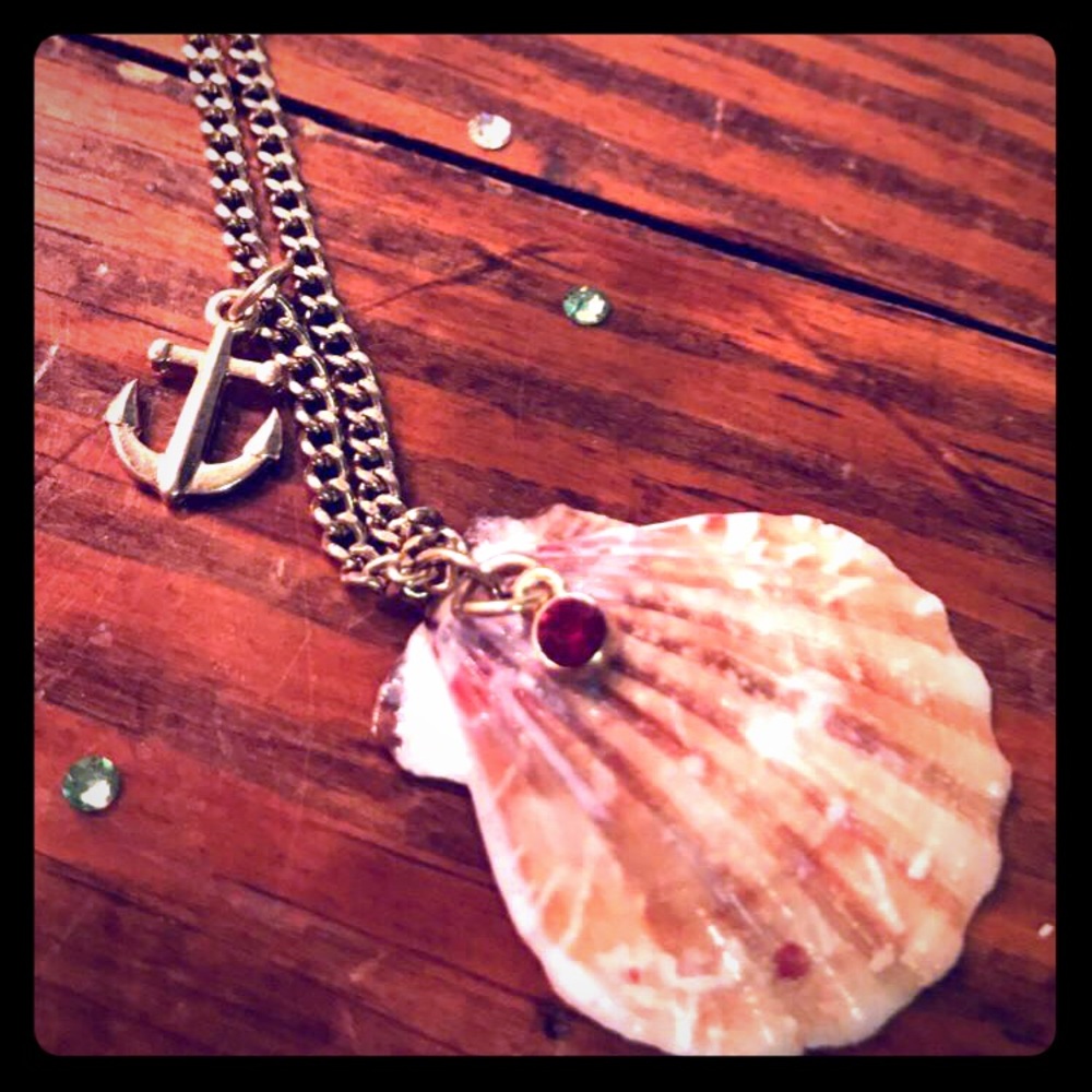 Handmade seashell necklace