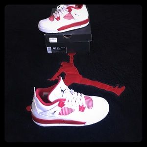 Air Jordan Retro 4's