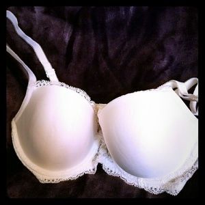 32D Victoria's Secret lined demi bra white