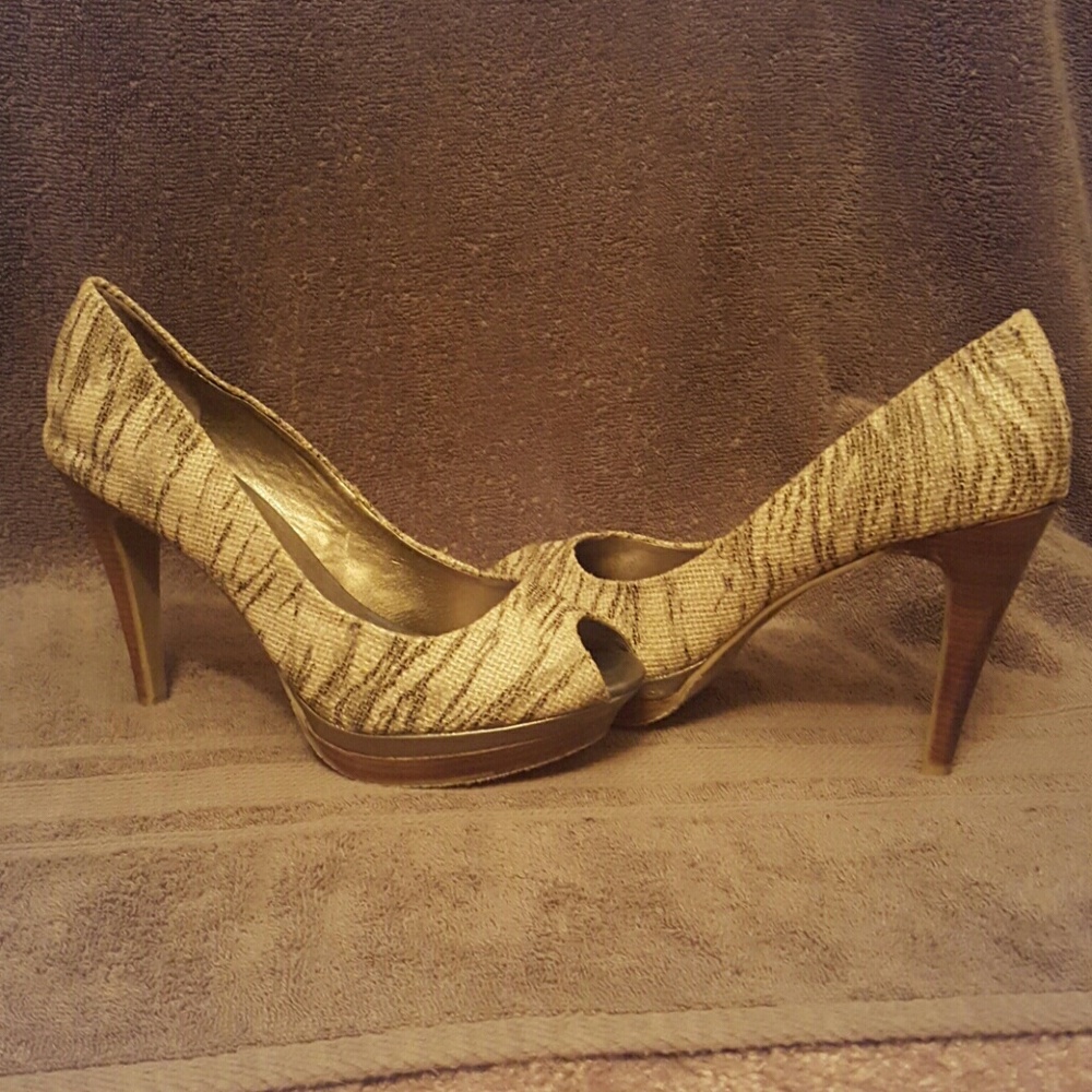 Moda Peep Toe Heels Excellent Condition