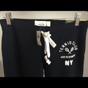 Women's Navy Abercrombie and Fitch Sweatpants