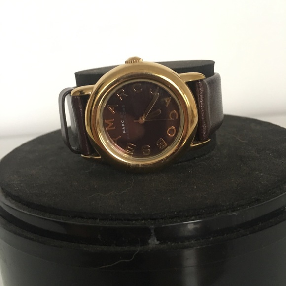 Marc Jacobs Watch - Picture 2 of 4