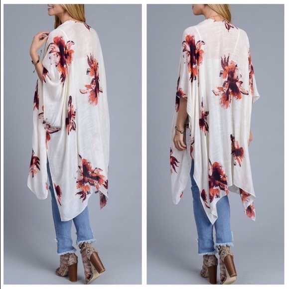 White Floral Cape Kimono - Picture 4 of 7