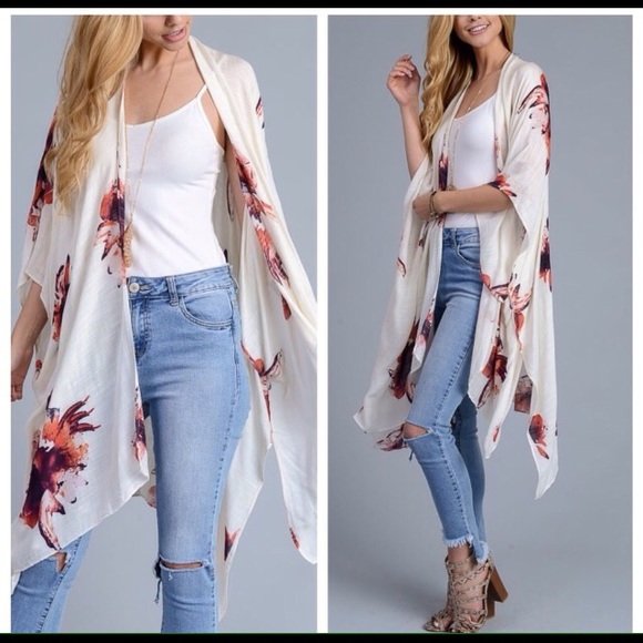 White Floral Cape Kimono - Picture 5 of 7