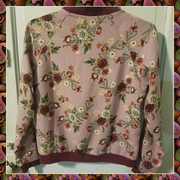 Floral spring jacket - Picture 2 of 4