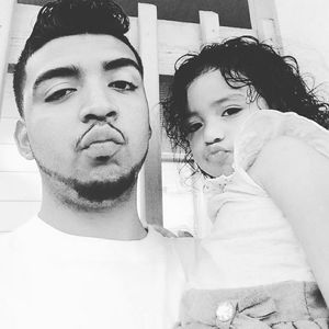 Meet your Posher, Eduardo