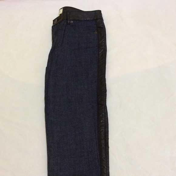 Forever 21 girls denim jeans - Picture 8 of 8