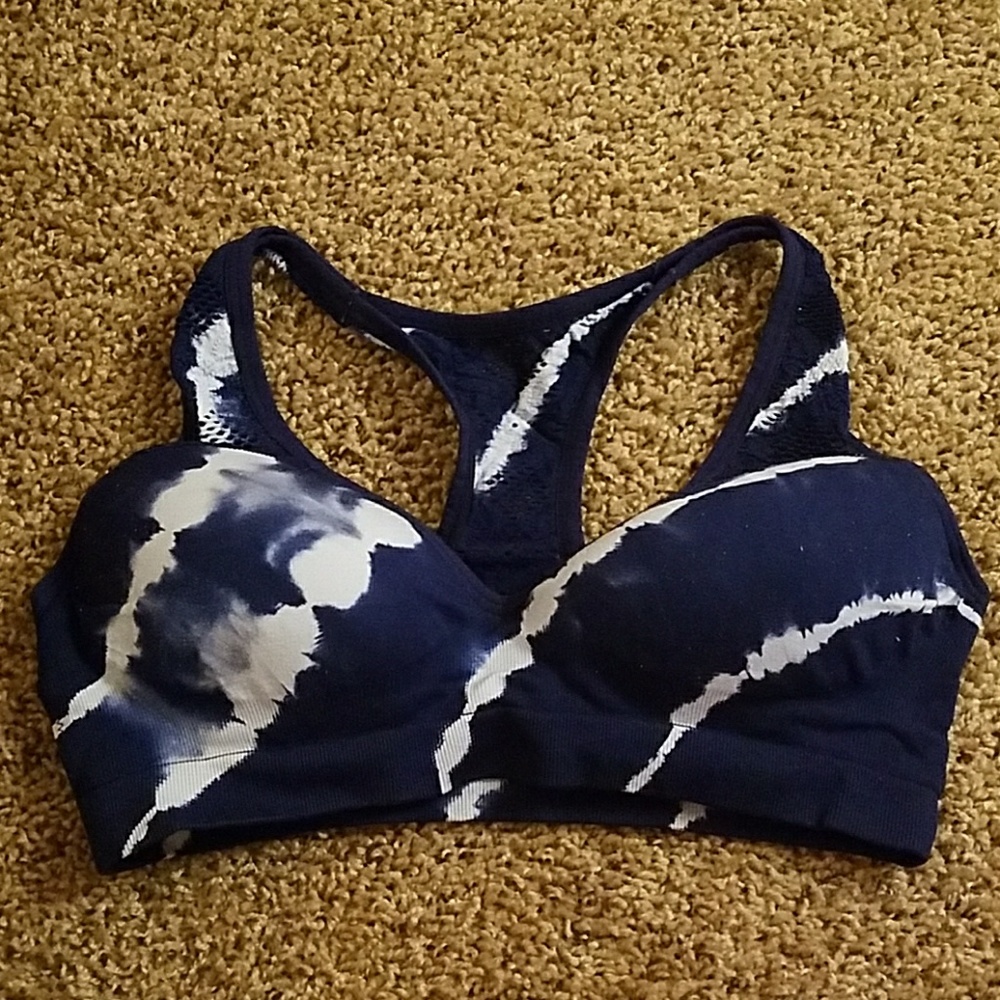 Victoria's Secret PINK Push Up Sports Bra