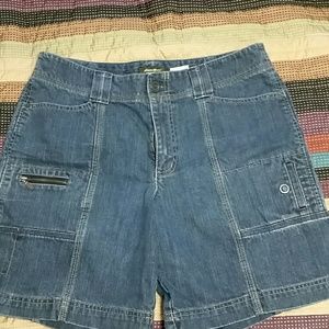 Eddie Bauer 8 inch inseam Cargo Shorts Mercer Fit