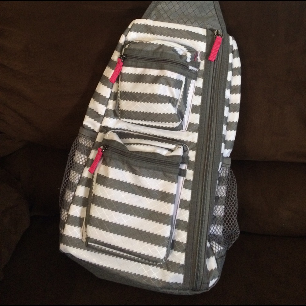 Thirty-one slingback bag