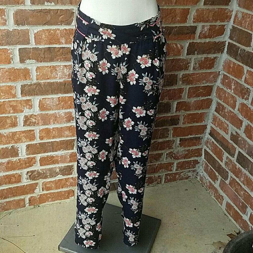 Harem floral pants