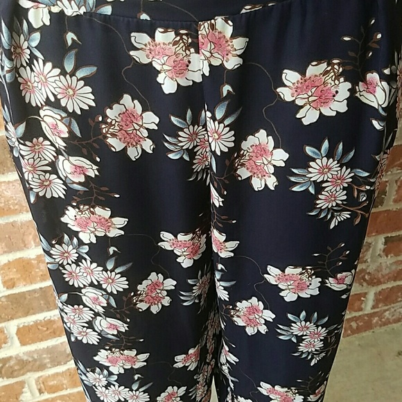 Harem floral pants - Picture 3 of 3