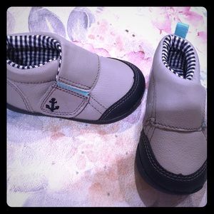 Grey Infants Carters Bootie Shoe Size 4