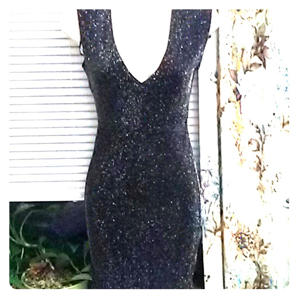 🔆Final!🔆Girls night out deep V cut bodycon Small