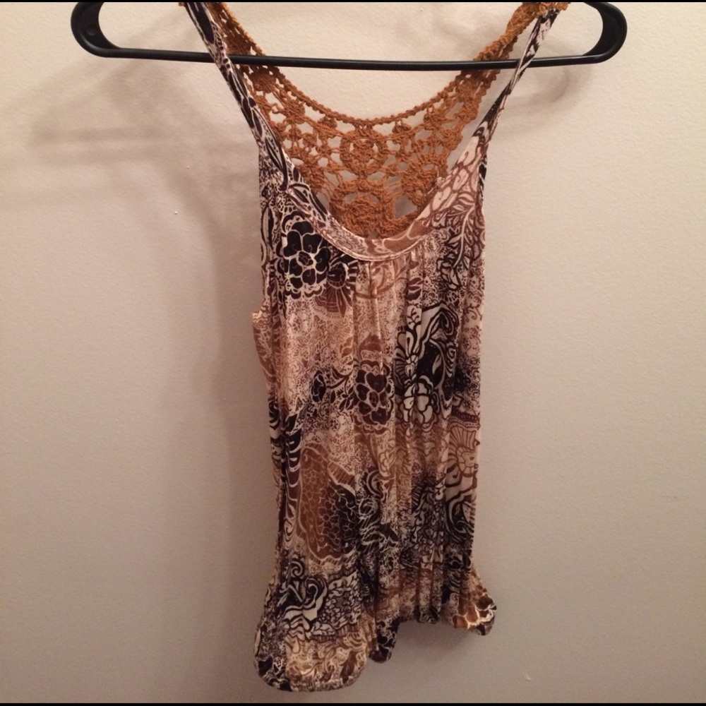 Sleeveless blouse size Medium. Wet seal