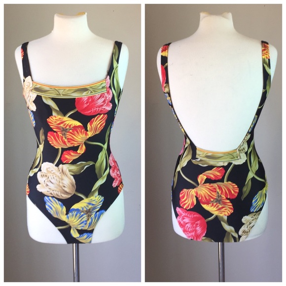 gottex Swim - Floral Gottex One piece Swimsuit gottex Swim - Floral Gottex One piece Swimsuit