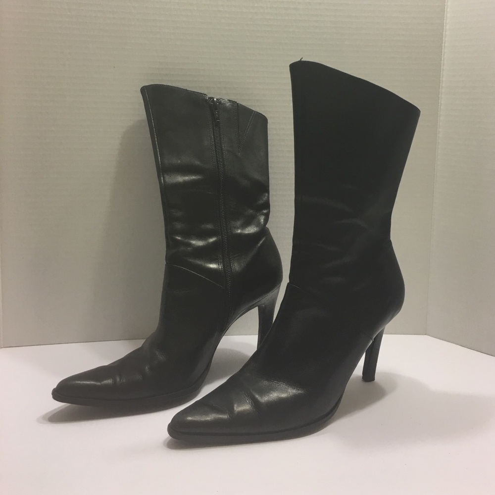 Amanda Smith black leather mid-calf boots