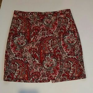 Just reduced! Cute Paisley like skirt.