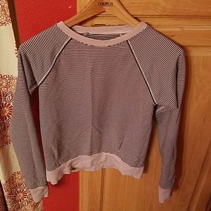 Lululemon sweatshirt