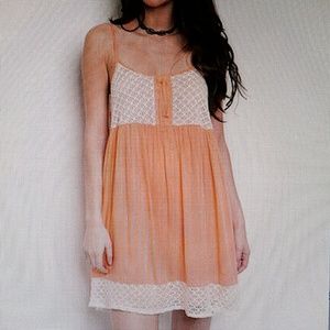Peach & Cream Lace-embellished Babydoll dress sz L
