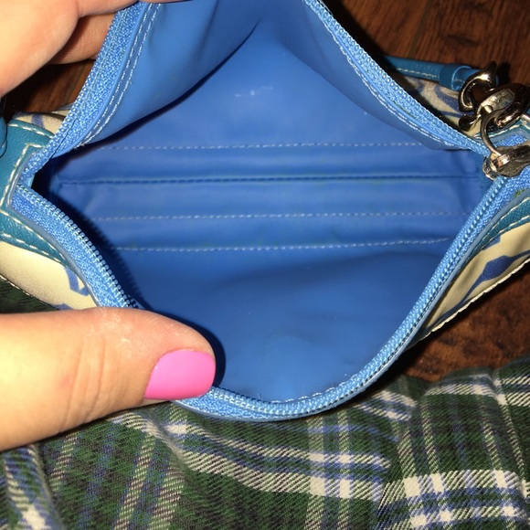 Coach wristlet - Picture 2 of 5