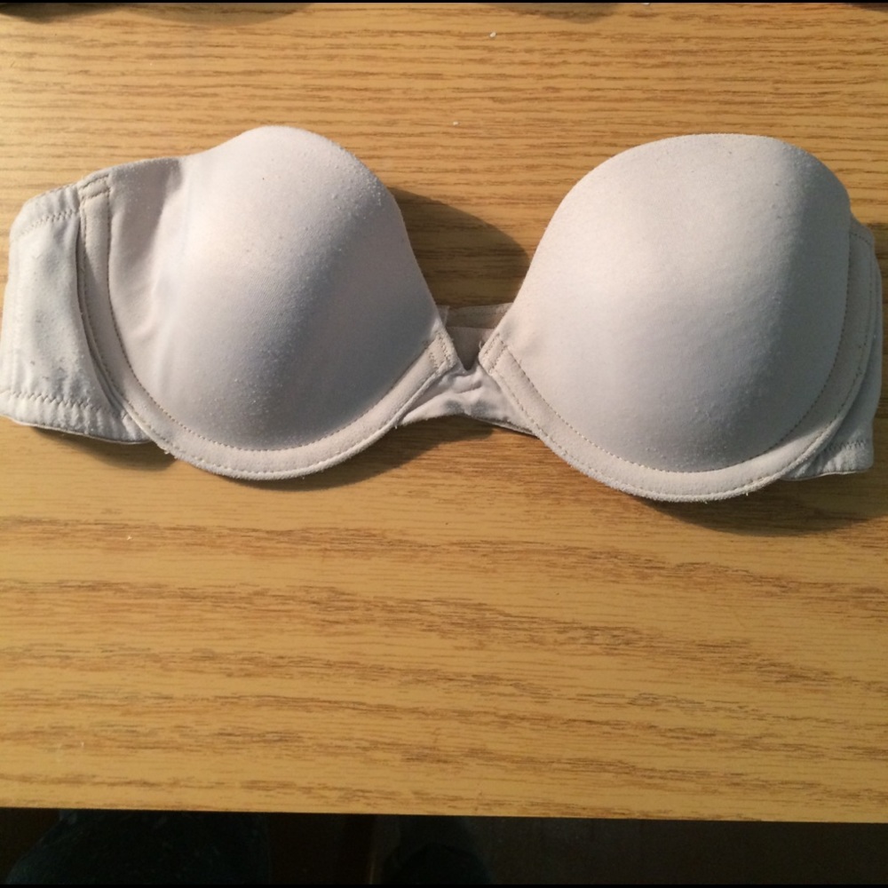 Strapless bra