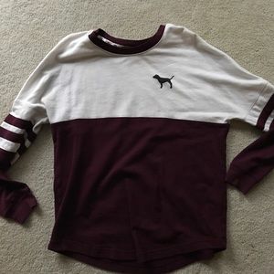 VS PINK Logo Crewneck
