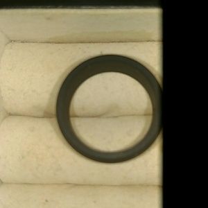 Qualo like wedding band unisex