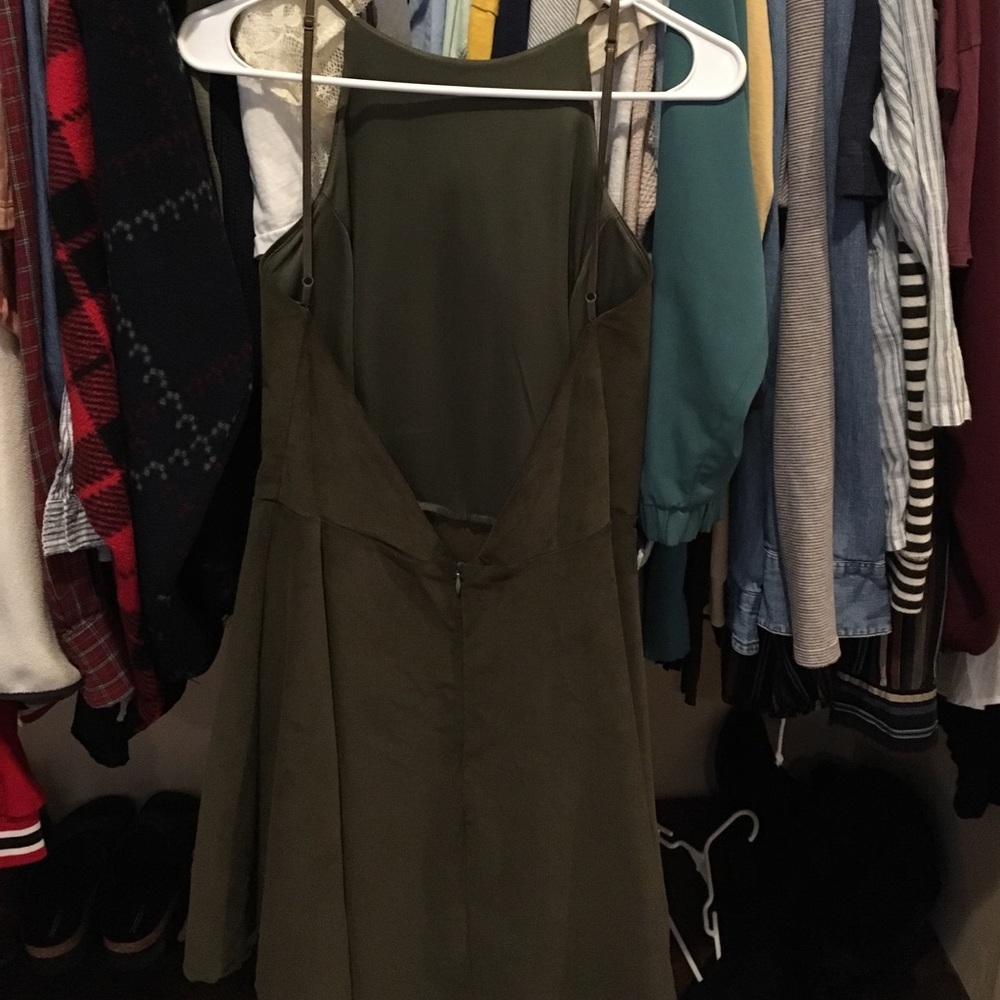 Green open back dress - Picture 2 of 2