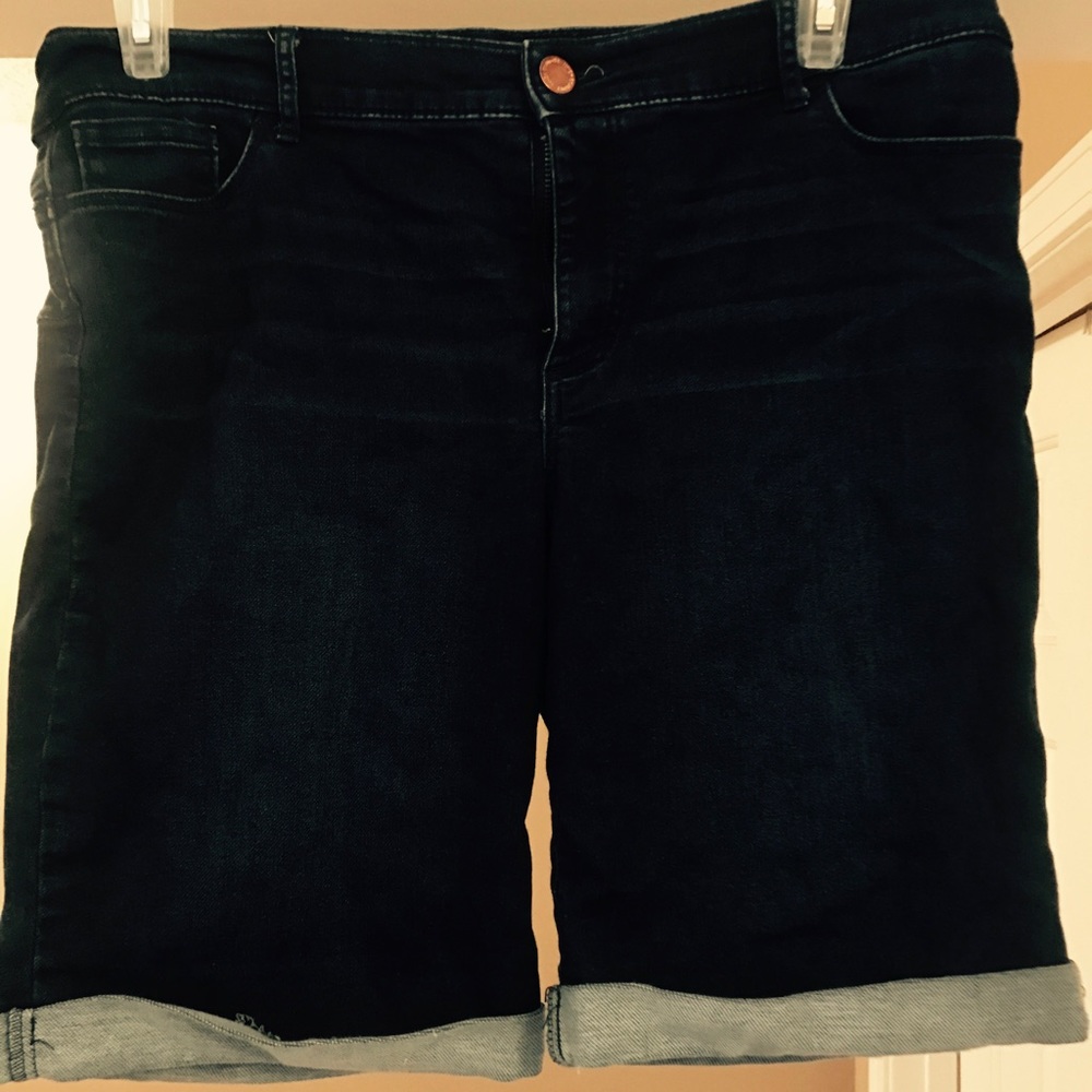 Juicy Couture Flaunt It Bermuda Jean Shorts