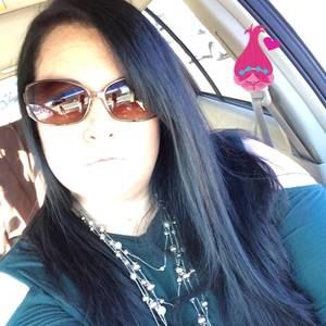 Meet your Posher, Julie