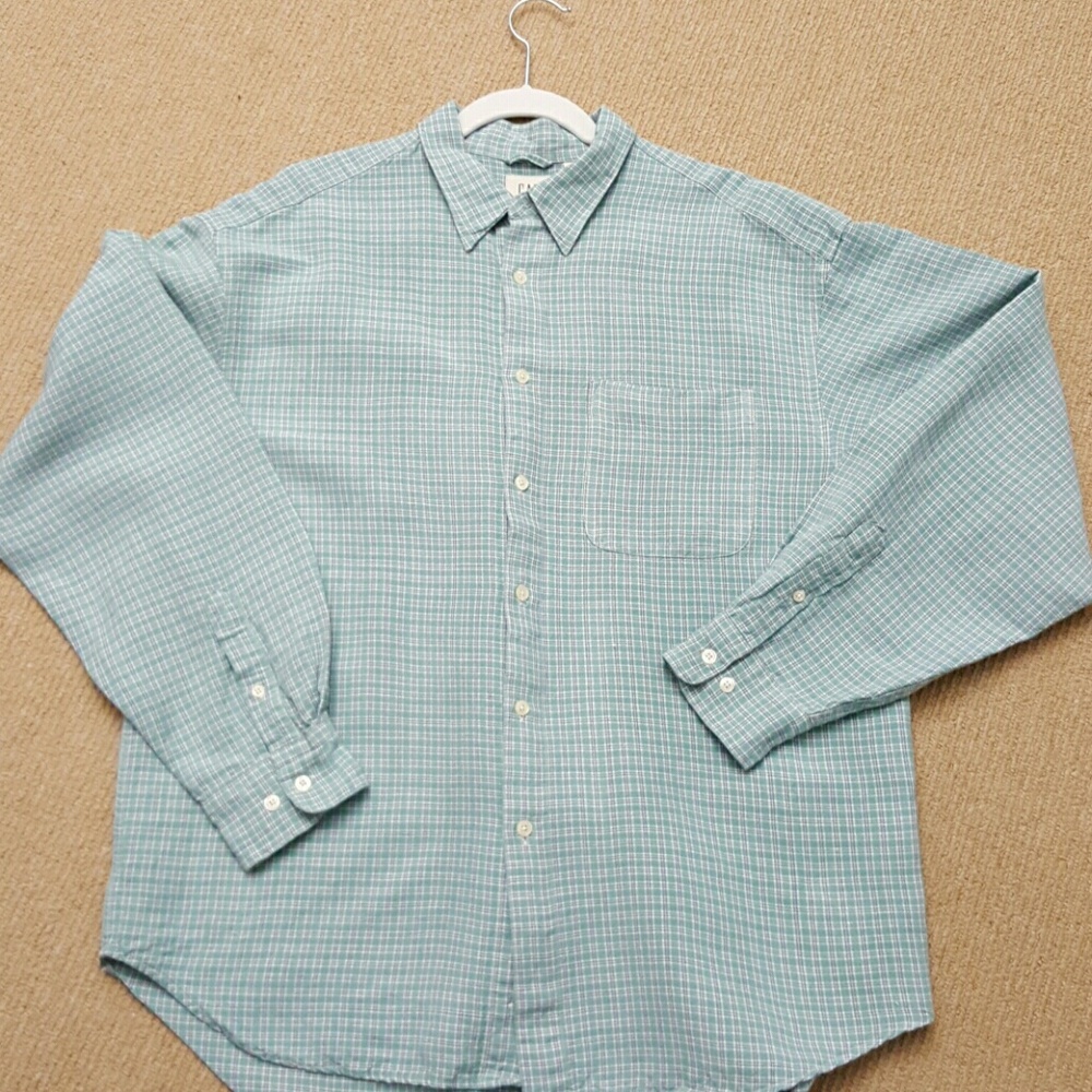 Sale 🍻 Gap Men's size large shirt