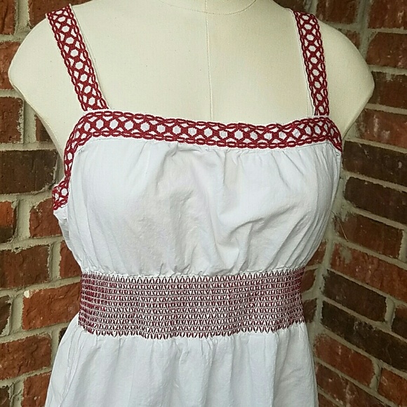 Cute dress - Picture 2 of 4