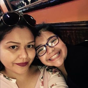 Meet your Posher, Paulina