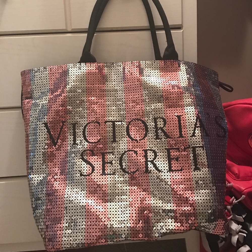 Victoria Secret tote