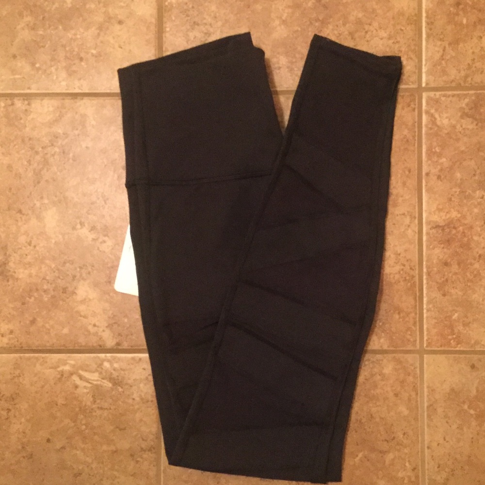 🚫SOLD 🚫Lulu🍋 Wunder Under Tech Mesh - Picture 6 of 6