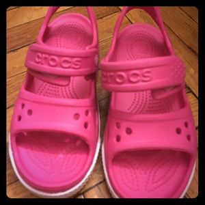 Girls crocs