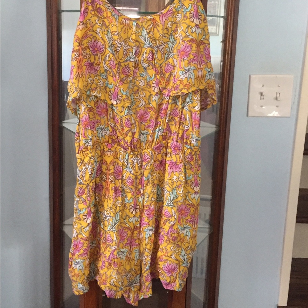 Romper - Picture 2 of 3