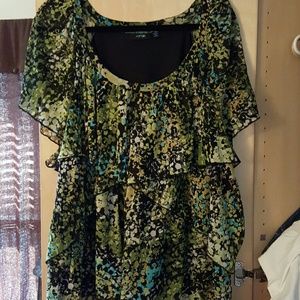 Short cap sleeve multicolor top