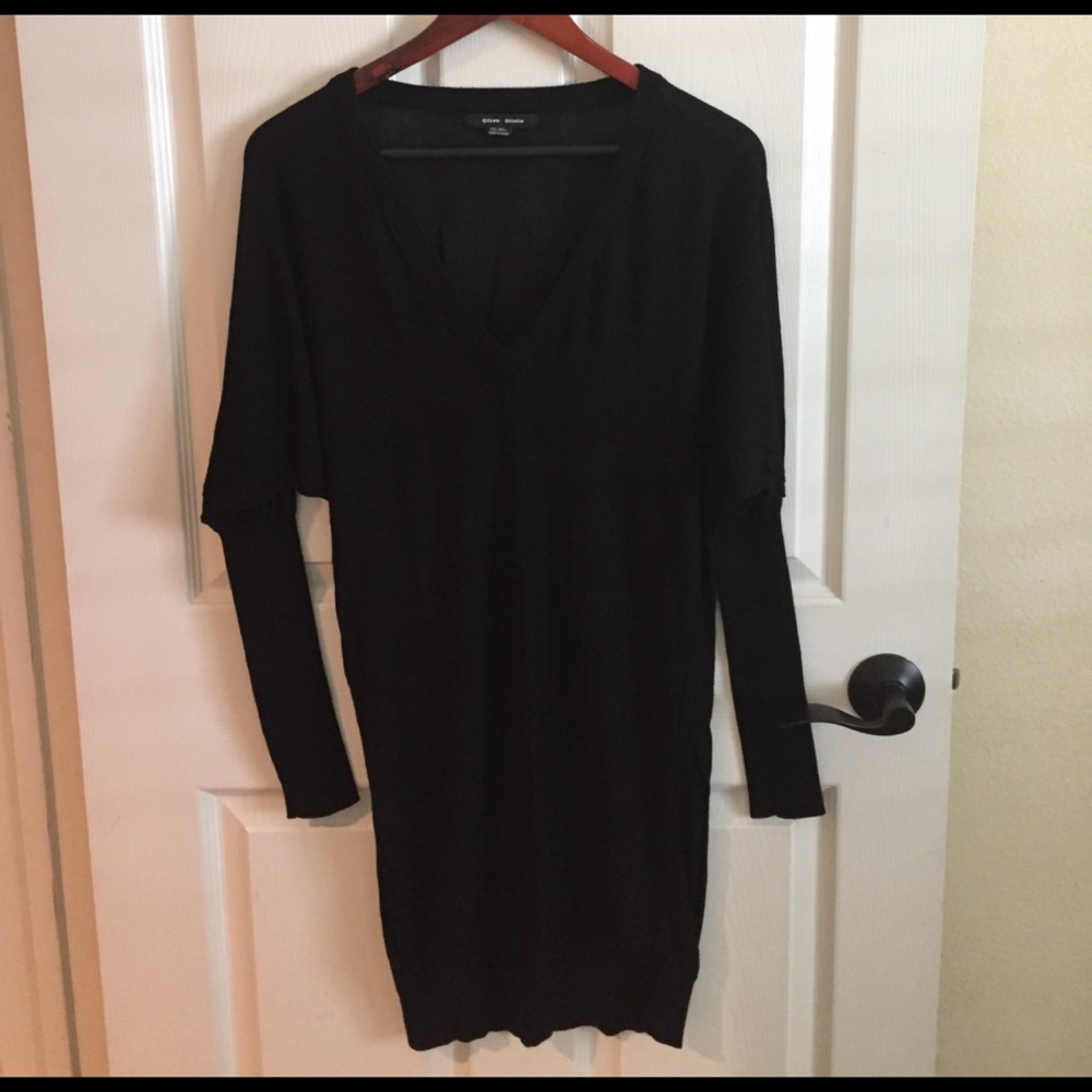 Olive Olivia sweater dress sz S