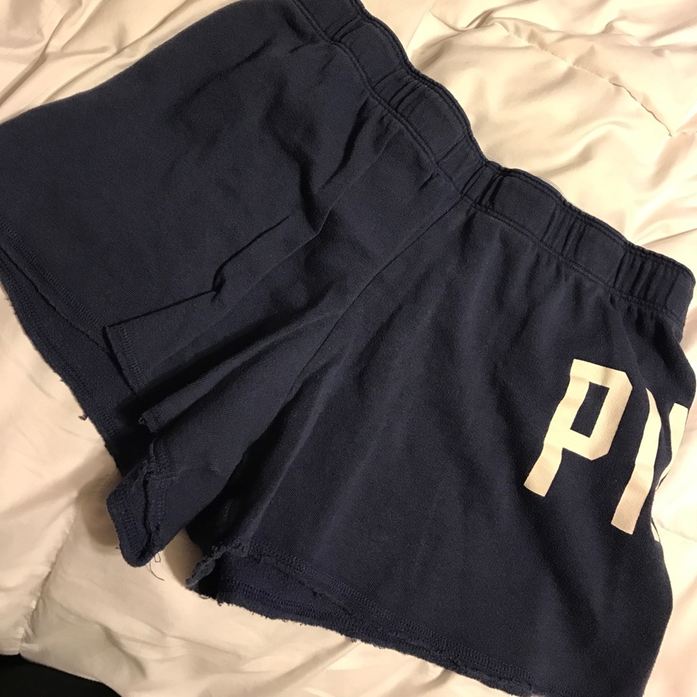 Bundle of shorts