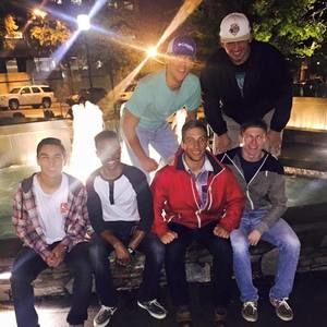 Meet your Posher, Hunter