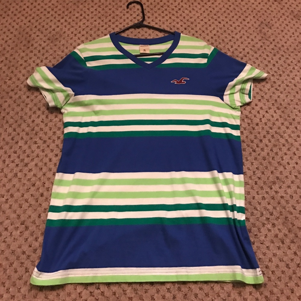 Hollis tee shirt sleeve tee