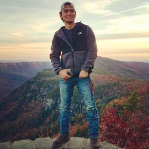 Meet your Posher, Anthony