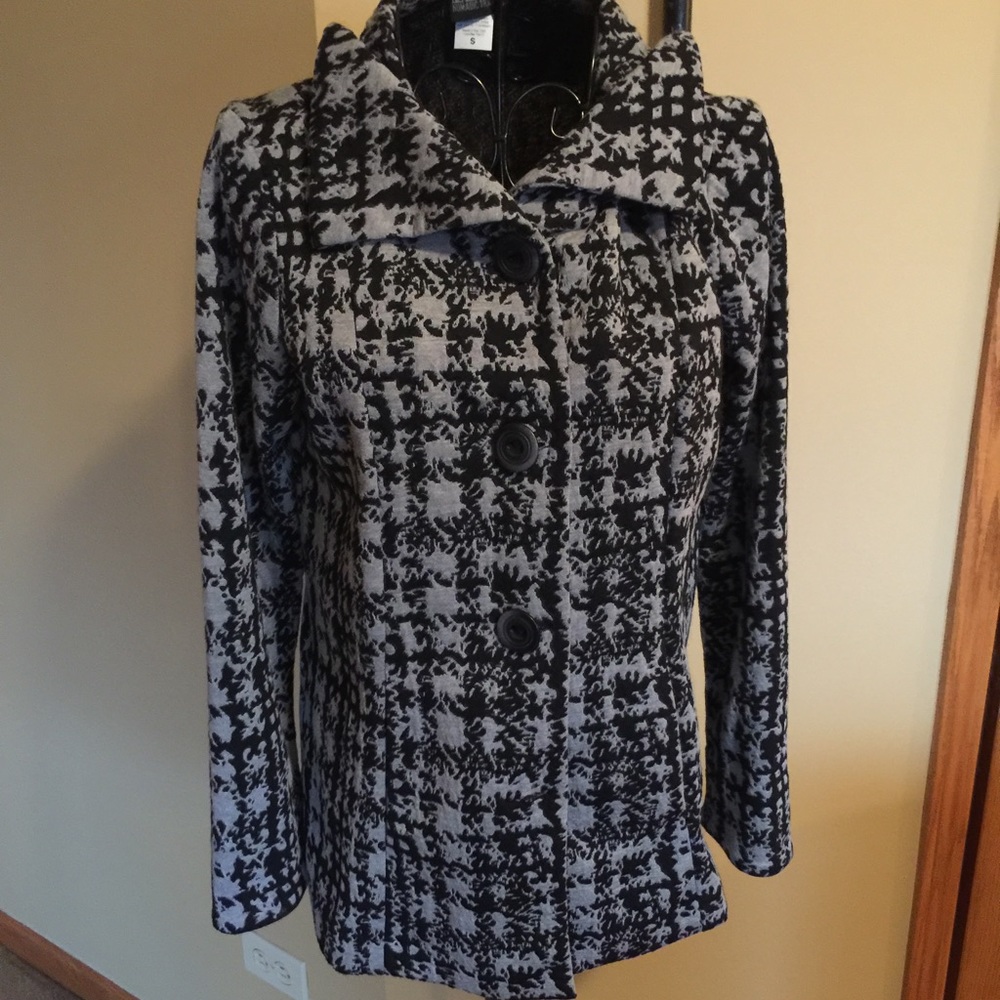 Black/Grey Jacket or Blazer