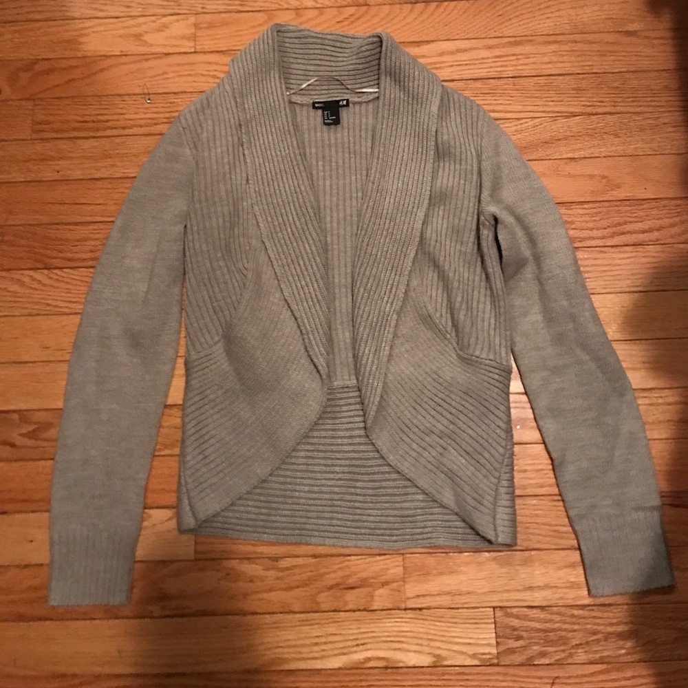 H&M sweater cardigan