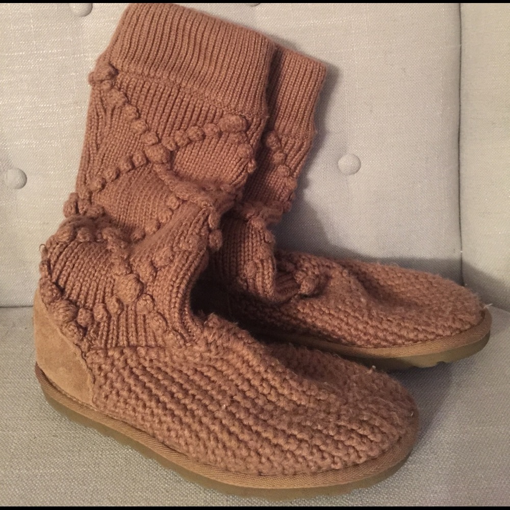 Ugg knit boots