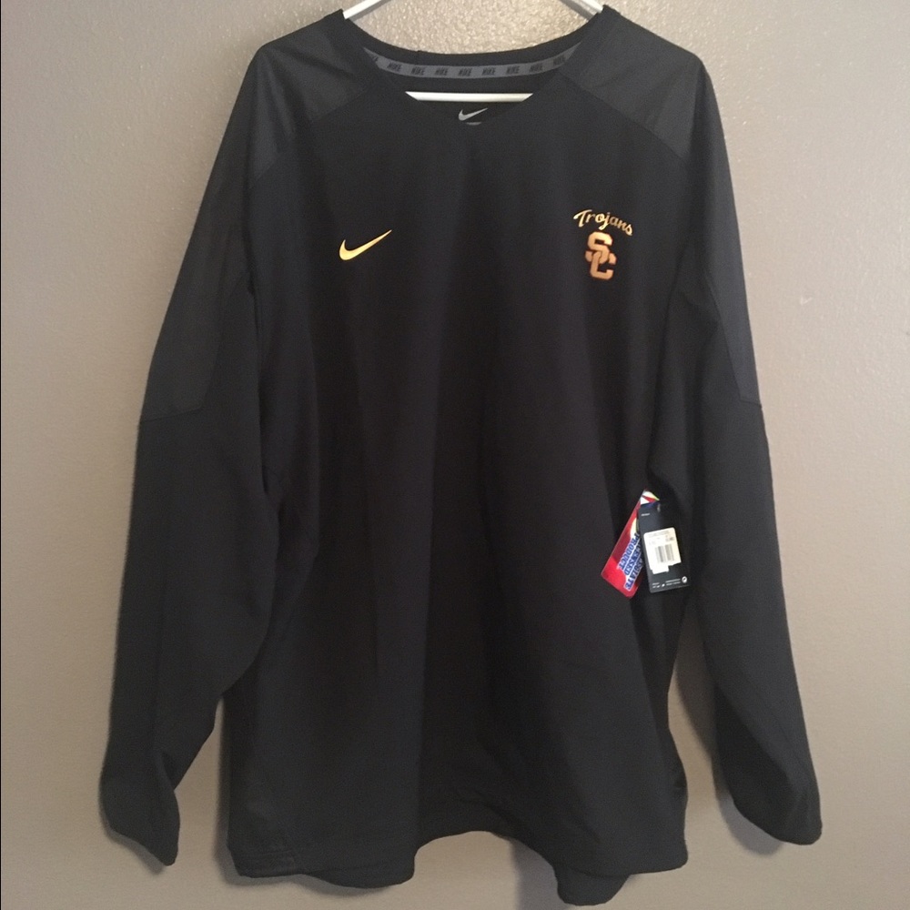 USC windbreaker
